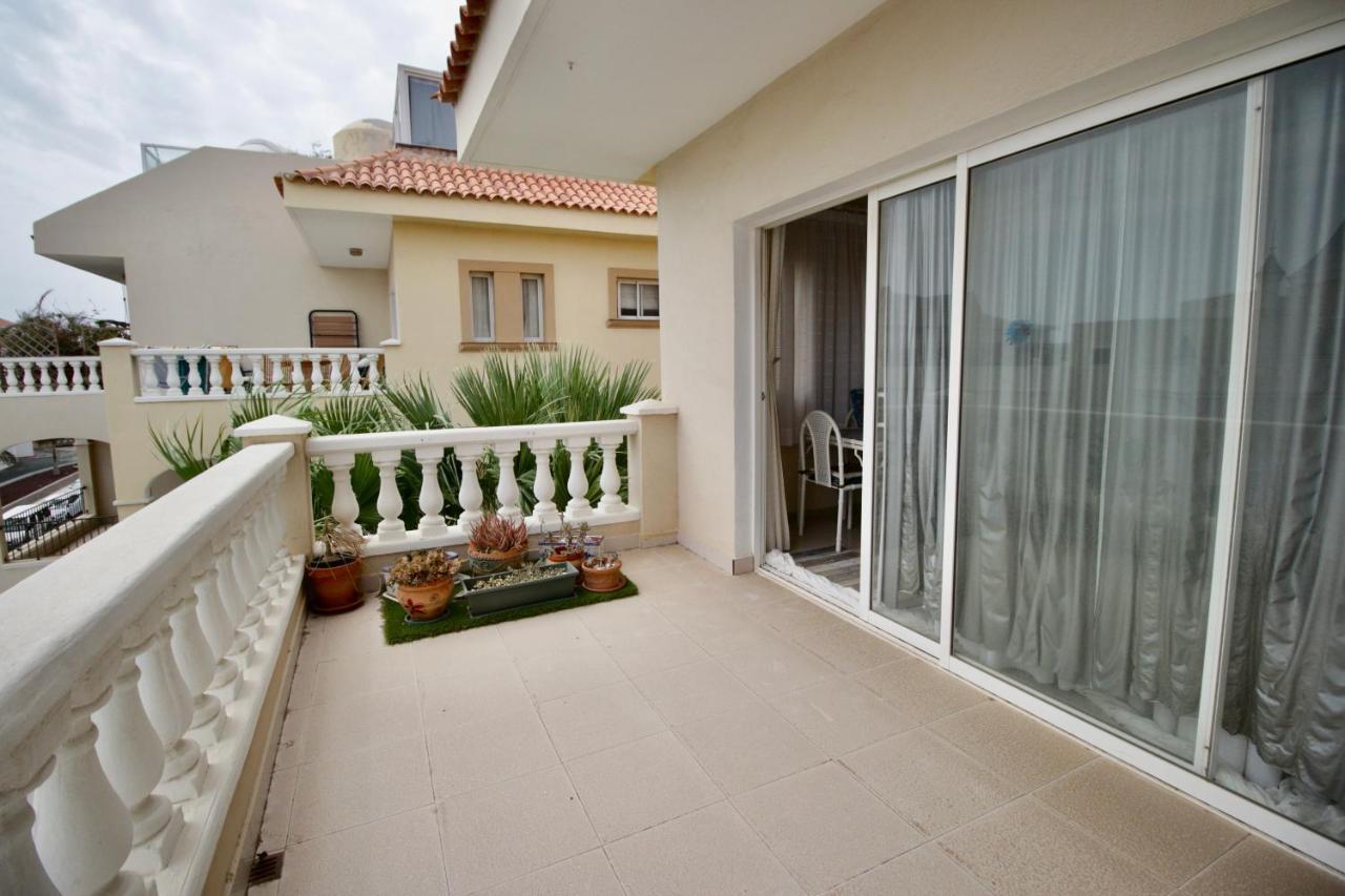 Bookinn Golf Park Sunny Cozy Apartment Near The Ocean With Large Double Terraces, Fiber Wifi, 3 Pools, Bbq Tenerife South Сан Мигель Экстерьер фото